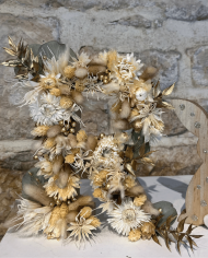 Lettre en fleurs séchées Rose pâle blanc et doré